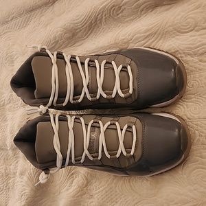 JORDAN 11S Cool Grey sz 12 Free Shipping!!!!